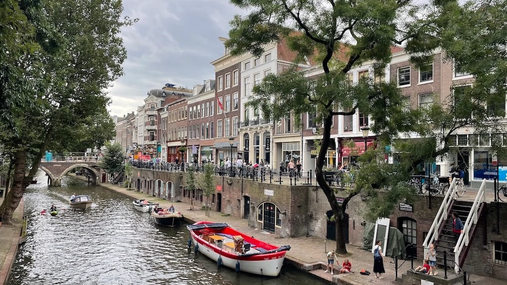 【2023年9月】たった2ヶ月で完了！オランダ移住・個人事業主ビザ取得方法